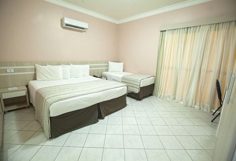 غرفة قياسية ثلاثية, Del Canto