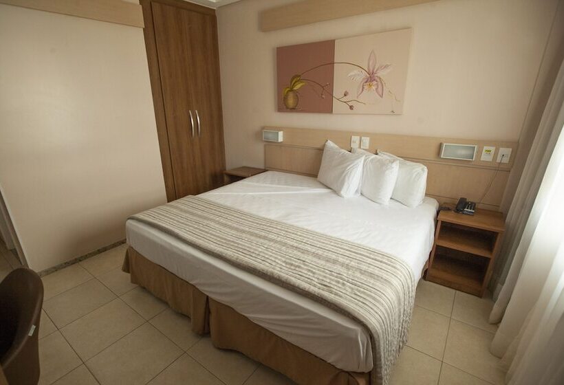 غرفة بريميوم, Del Canto