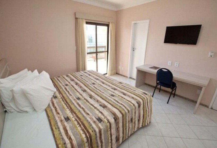 غرفة قياسية فردية, Del Canto