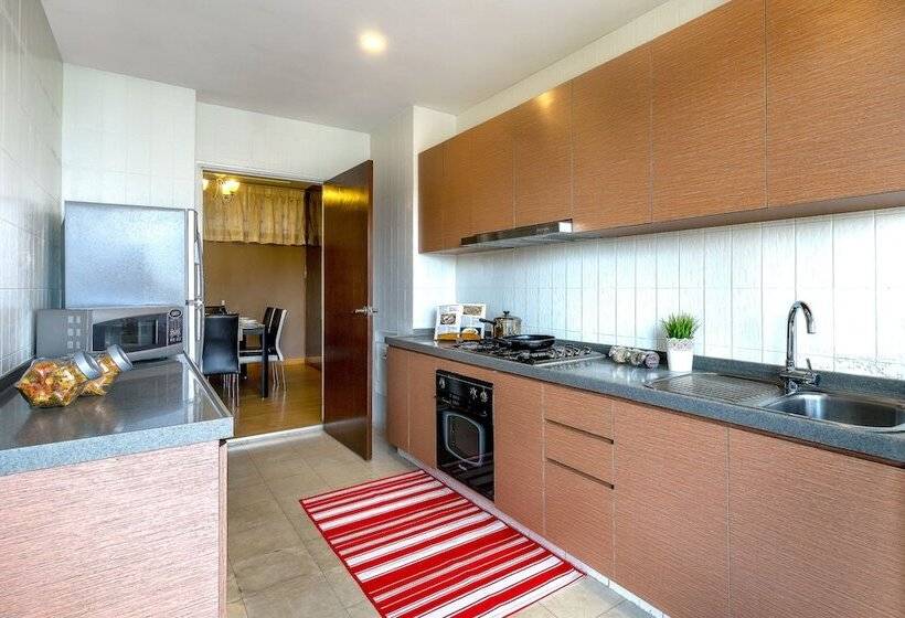 آپارتمان سوپریور 3 خوابه, Far East Plaza Residences