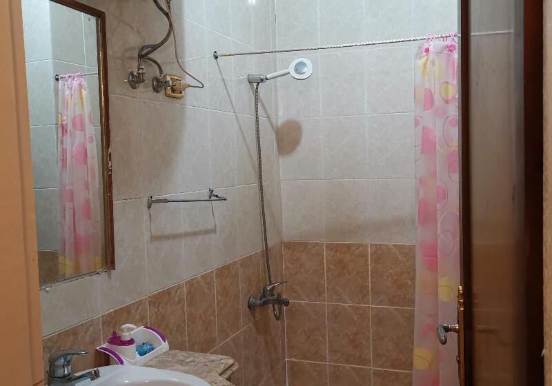 스탠다드 싱글 룸, Golden Rose