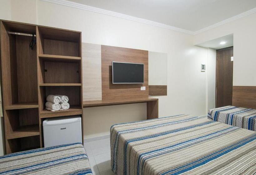 اتاق استاندارد سه نفره, Guarumar