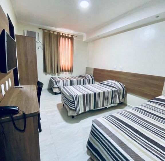 اتاق استاندارد سه نفره, Guarumar