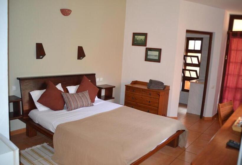 اتاق استاندارد با بالکن, Guest House Orquidea