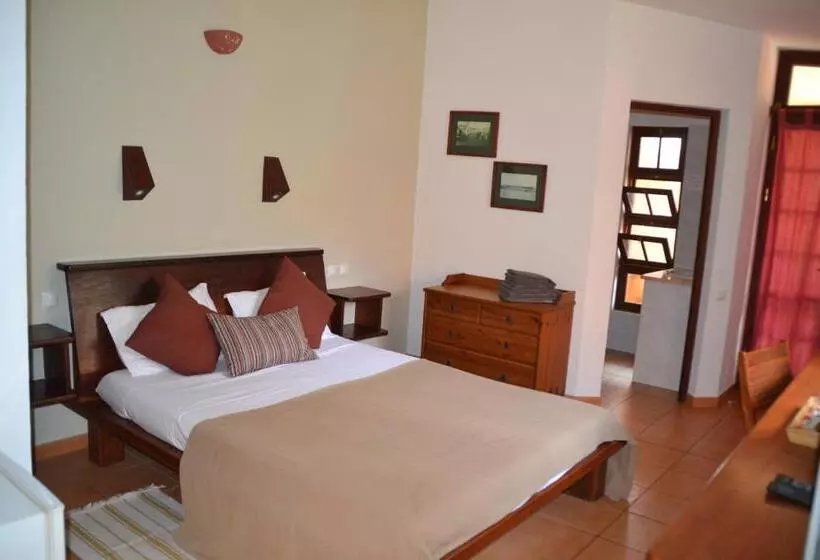 اتاق استاندارد با بالکن, Guest House Orquidea
