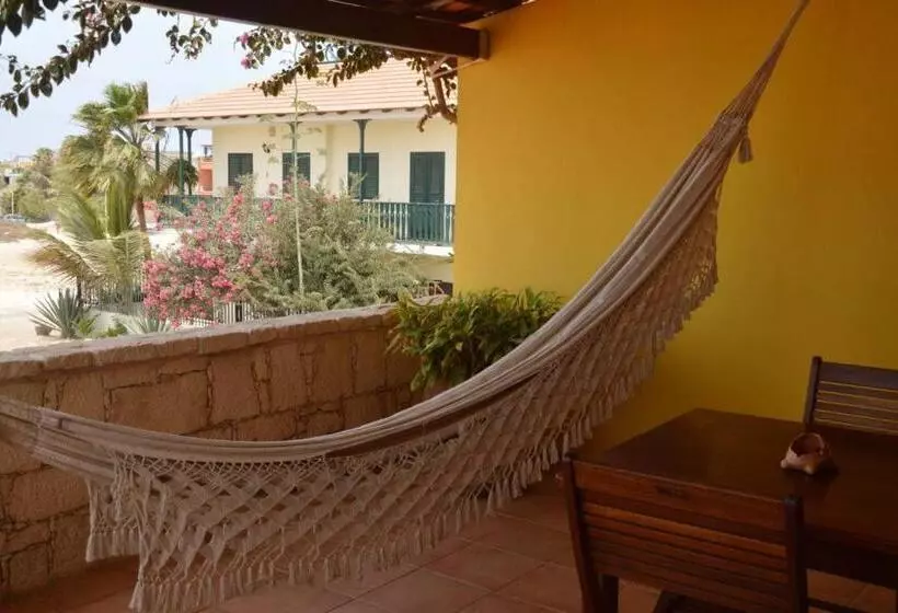 اتاق خانوادگی, Guest House Orquidea