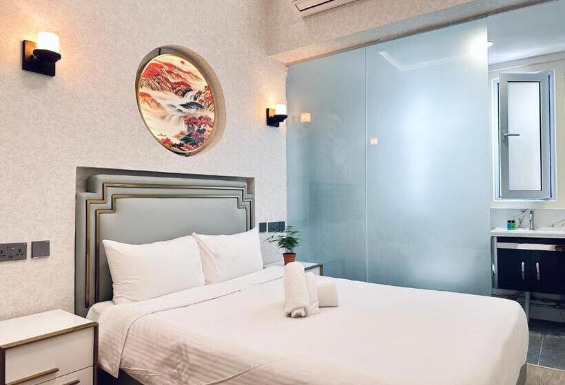 اتاق استاندارد, Kam Leng