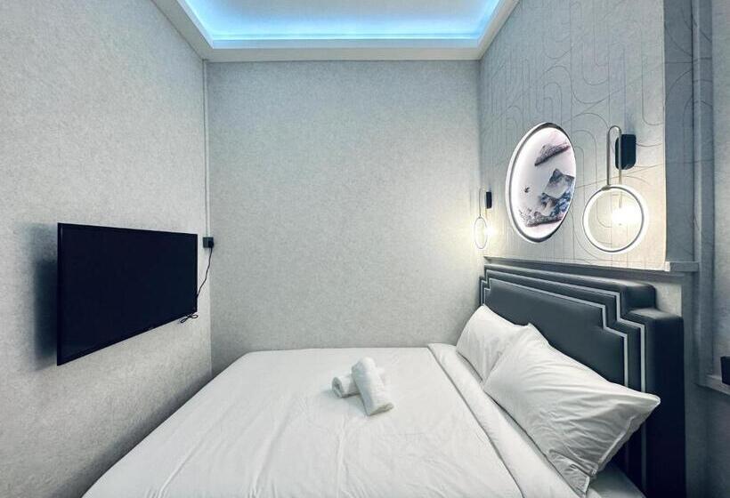 اتاق استاندارد, Kam Leng