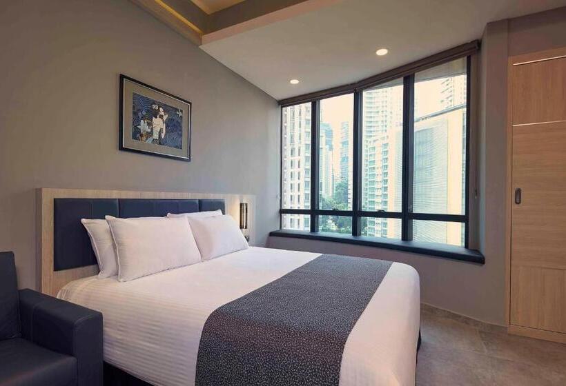 استودیوی استاندارد, Orchard Grand Court