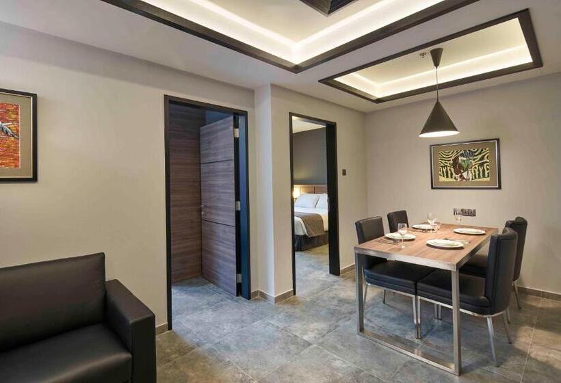 آپارتمان 2 خوابه, Orchard Grand Court