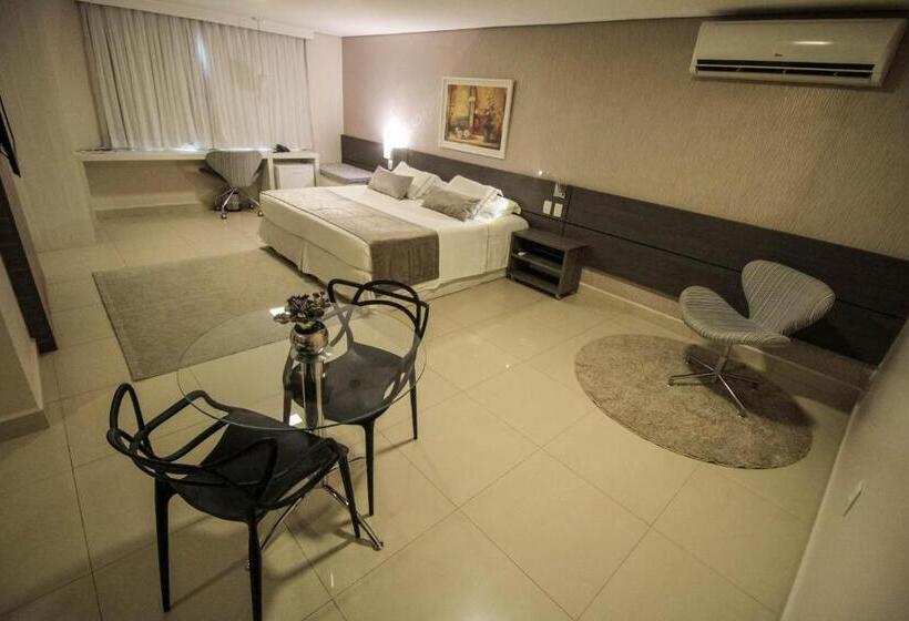 디럭스 스위트, Oscar Hotel Executive
