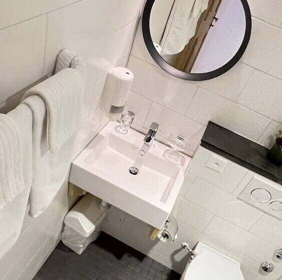 Номер Стандарт, Spannort Family Home With Common Kitchen And Self Check In