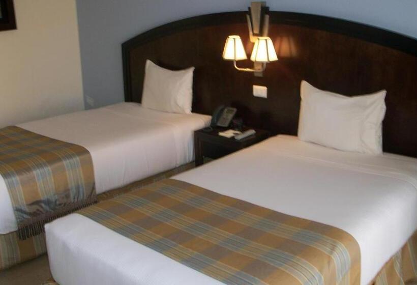 Comfort room with garden view