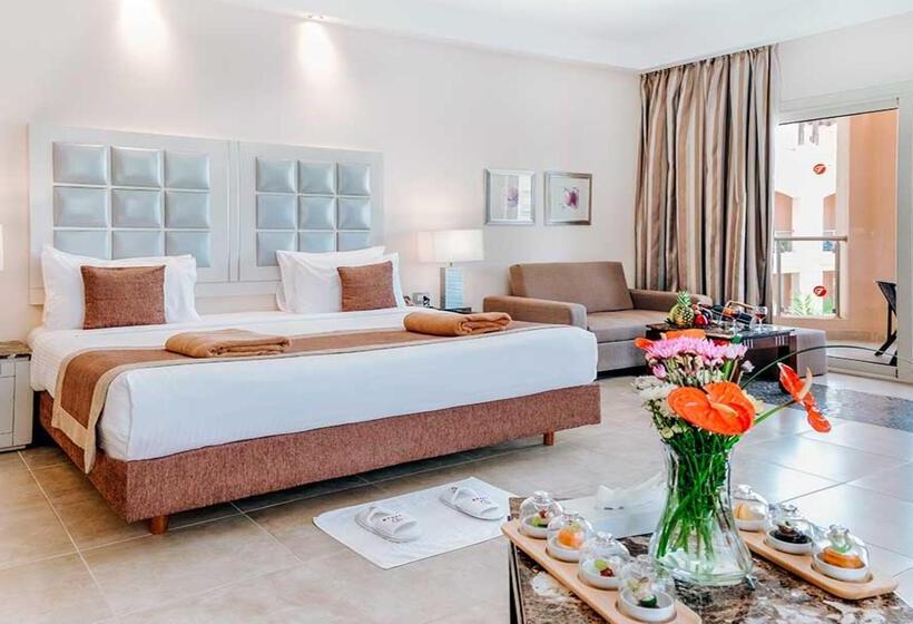 اتاق کلاب, Tropitel Sahl Hasheesh