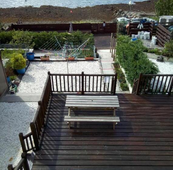 غرفة قياسية, Maggie S