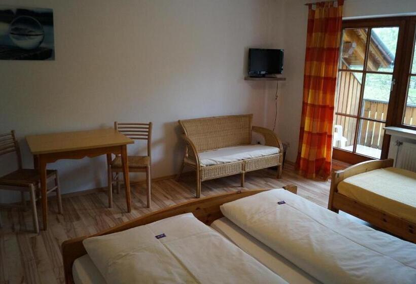 اتاق استاندارد سه تخته با بالکن, Gästehaus Zur Mühle Dehm