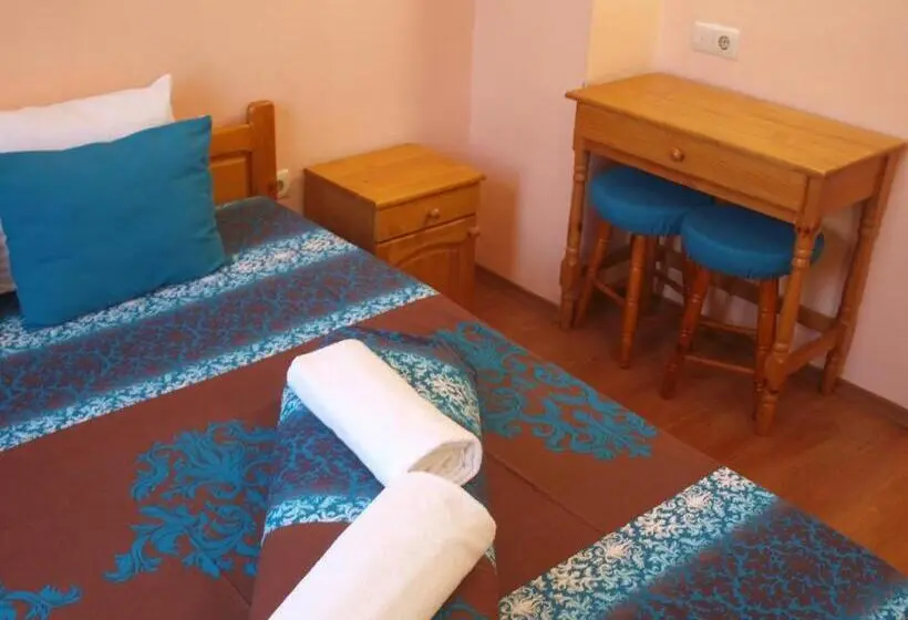 اتاق استاندارد, Guest House Gergevana