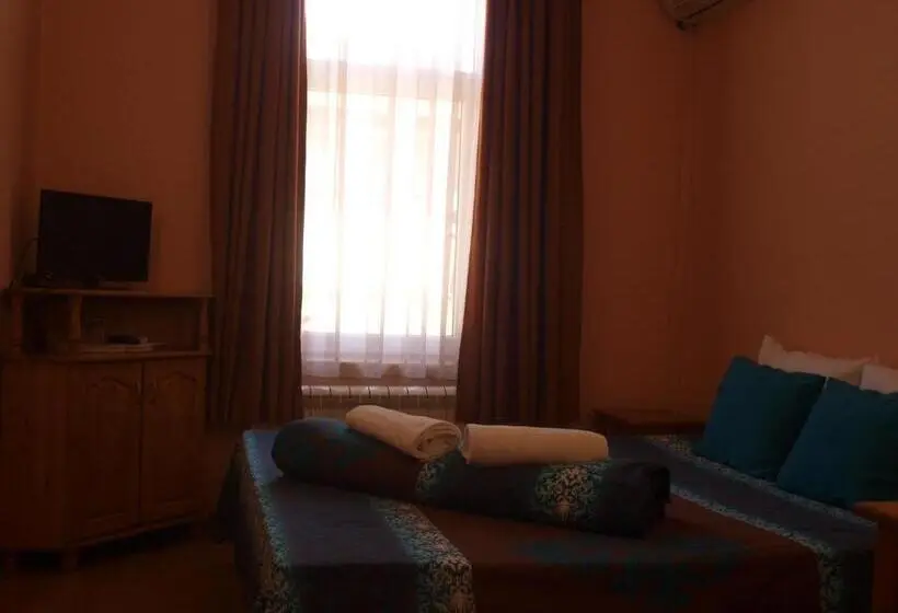 اتاق استاندارد, Guest House Gergevana