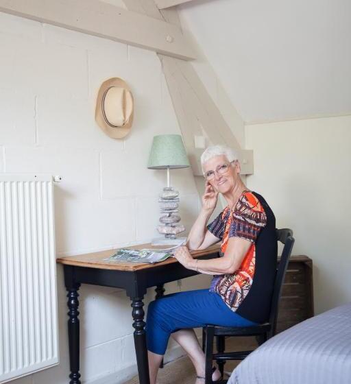 Номер Стандарт, La Niche