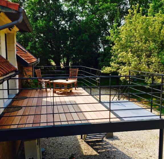 Номер Стандарт Вид на Сад, La Niche