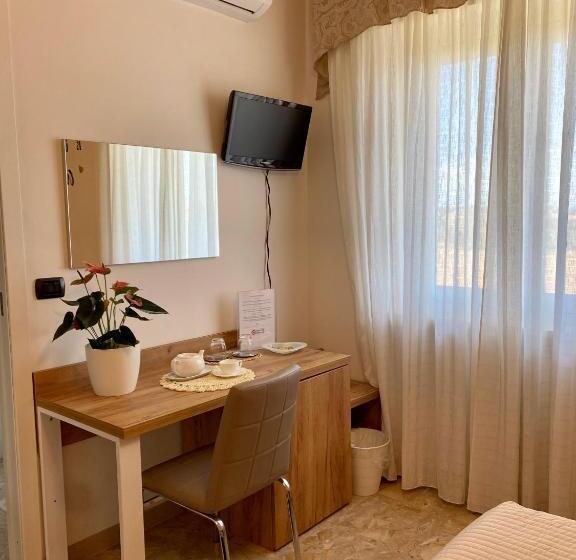 اتاق استاندارد, A Due Passi B&b