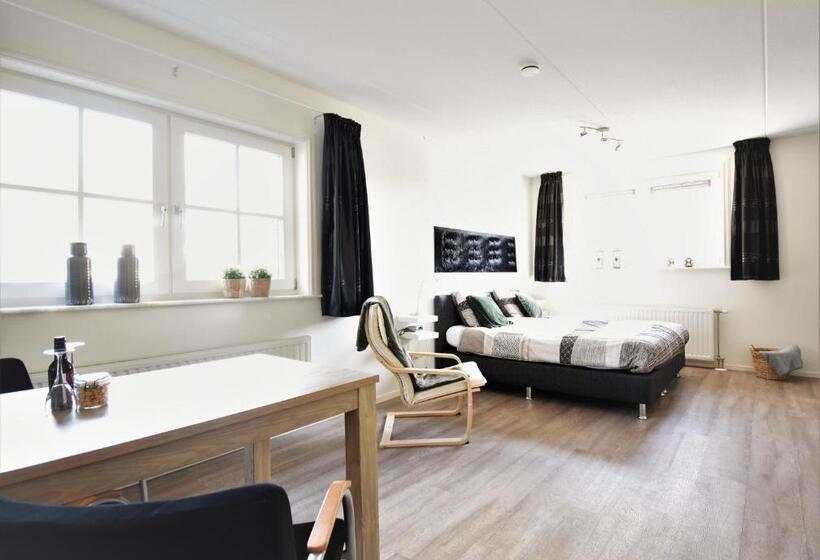 اتاق لوکس, De Beddestee