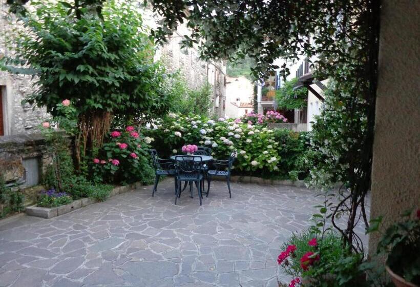 غرفة قياسية مطلة على الجبل, Bed And Breakfast Isabella