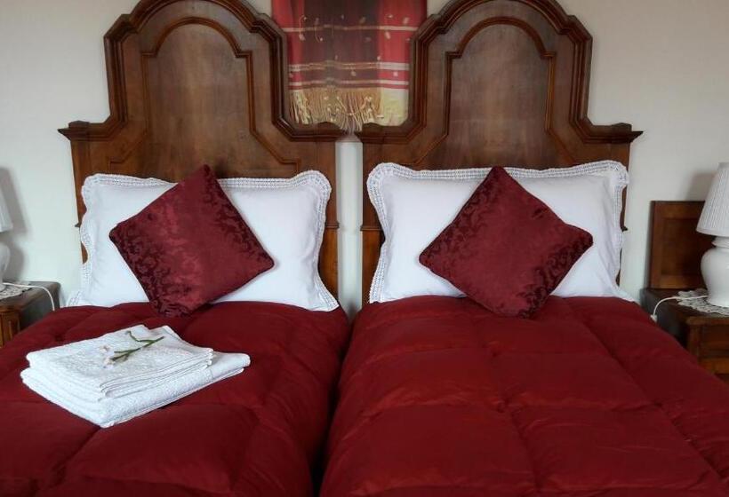 غرفة قياسية مطلة على الجبل, Bed And Breakfast Isabella