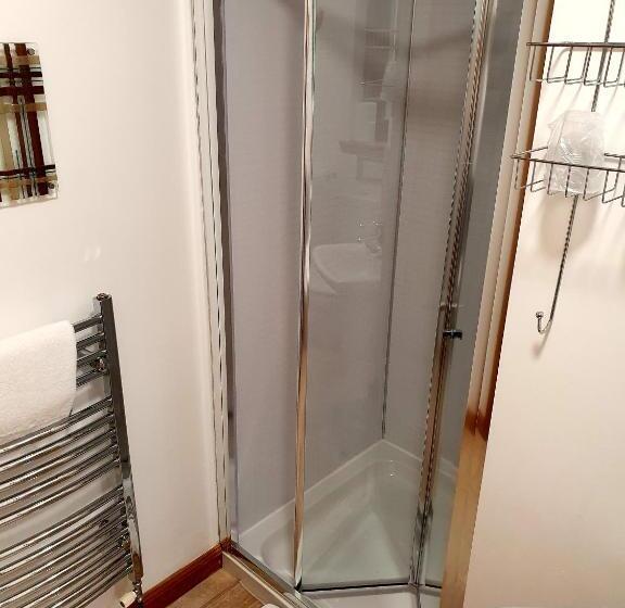 Номер Стандарт Вид на Горы, Letterfinlay Lodge House