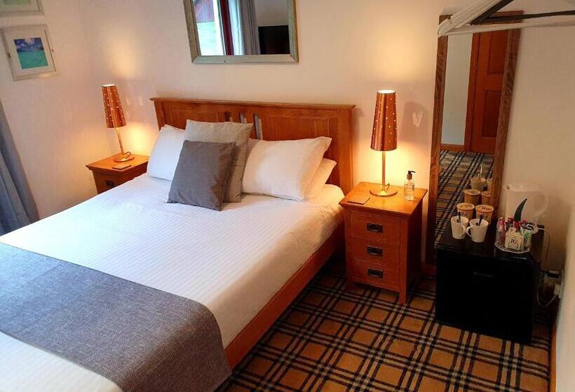 Номер Стандарт Вид на Горы, Letterfinlay Lodge House