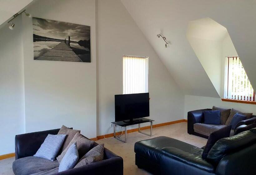 Family Suite, Letterfinlay Lodge House