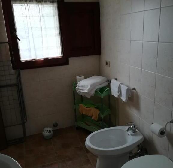 בונגלו משפחתי, Agriturismo Le Cascine