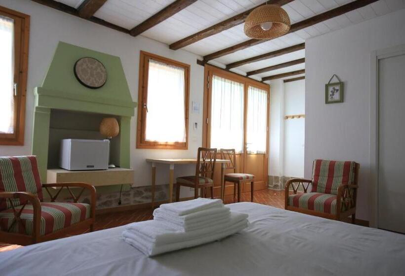 Номер Стандарт, I Grilli B&b