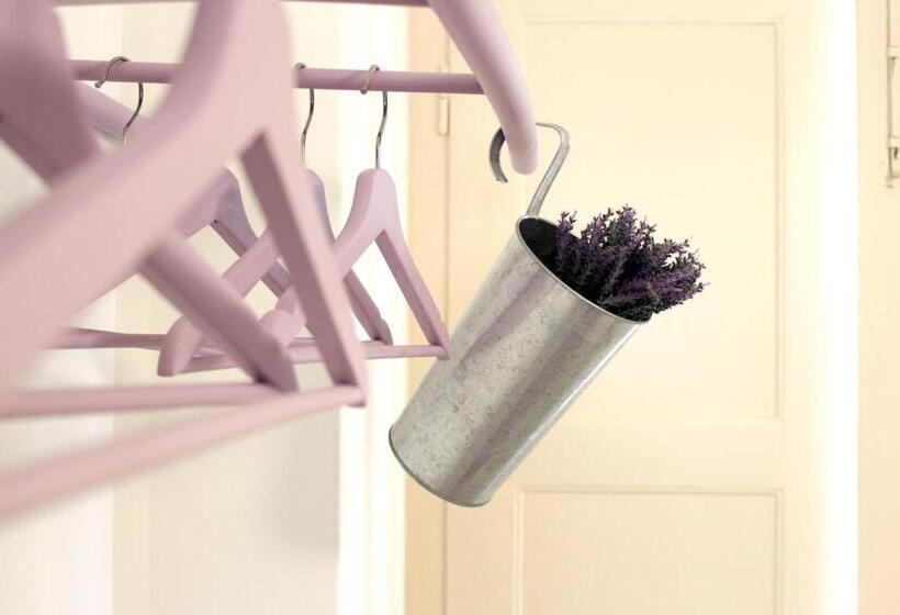 Номер Базовый Совметсный Санузел, Origens Hostel