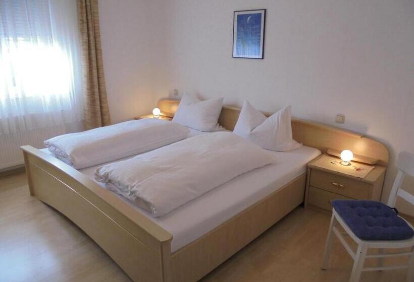 Номер Стандарт, Pension Allendorf