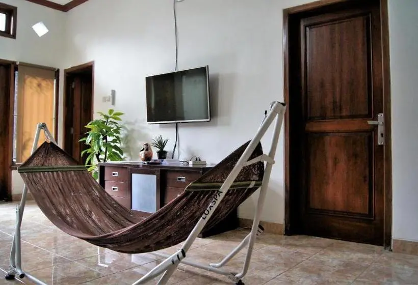 Perhestudio, Villa Cabean Salatiga