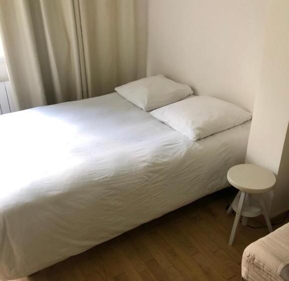 اتاق استاندارد, Villa Des Iris