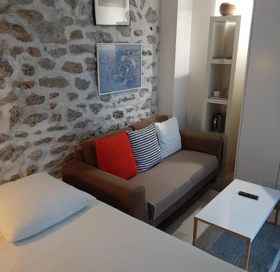 اتاق استاندارد در طبقه همکف, Villa Des Iris