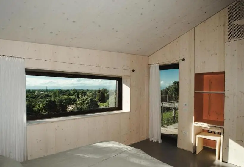 デラックスルーム, B&b La Mugletta