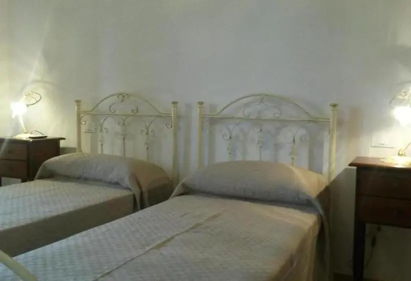 ファミリールーム, B&b Le Due Cisterne