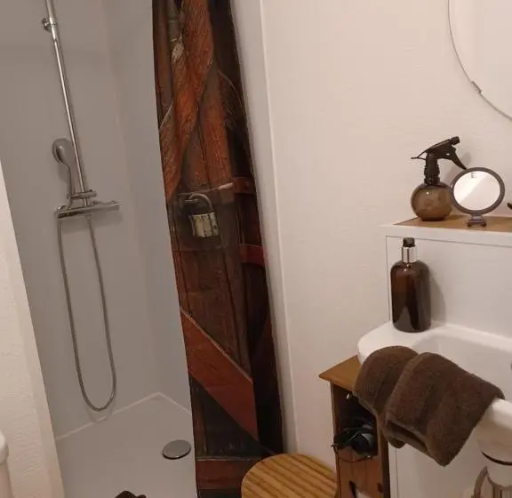 Standard room with outdoor bath, Gästehaus Susanne