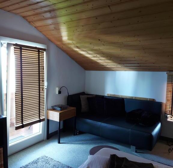 Номер Стандарт, Gästehaus Susanne