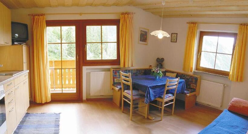 Апартаменты 1 Спальня с Балконом, Joglerhof