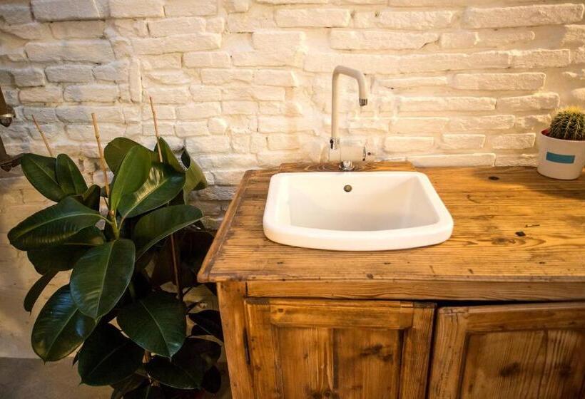 ドゥプレックスルーム, Sasaràl Suites