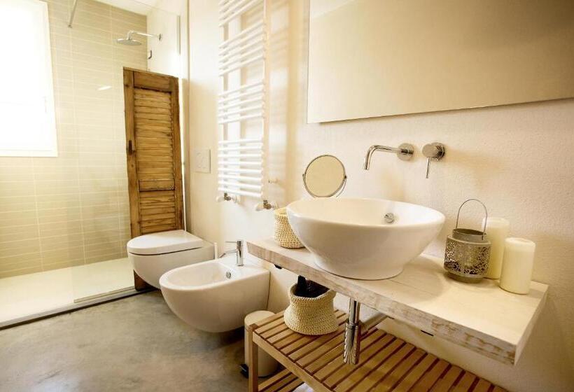 デラックススイート, Sasaràl Suites