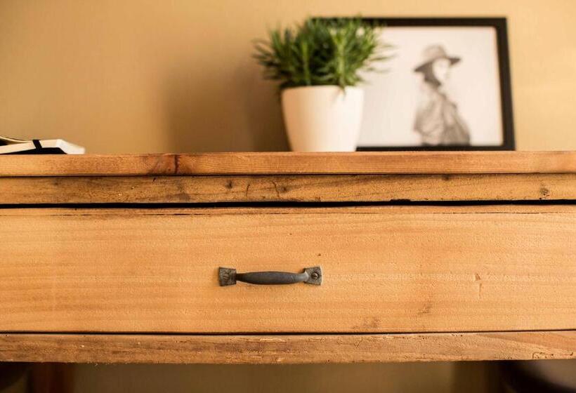 デラックススイート, Sasaràl Suites