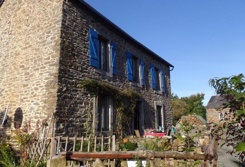 スタンダードルーム, Tyrbourg