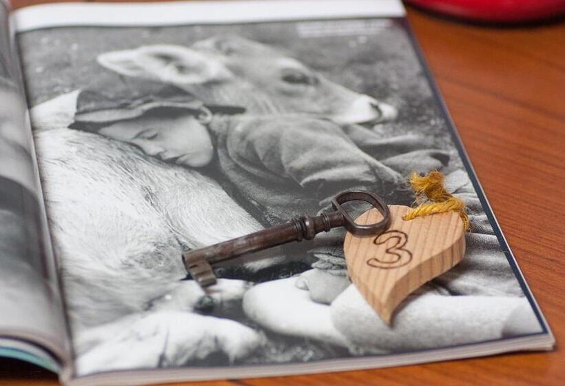 Стандартный внешний трехместный номер с ванной комнатой, B&b Montebello