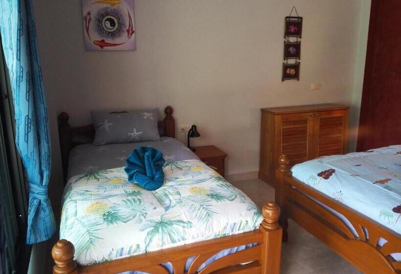 Бунгало Стандарт, Nananuira Apartment And Room