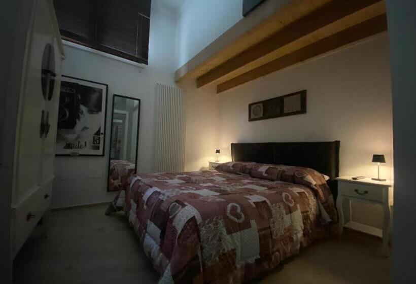 غرفة ديلوكس, B&b Belvedere